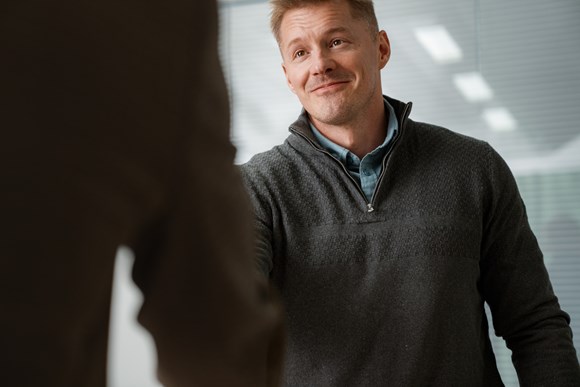 Kuinka pääsen sähkömarkkinoille?