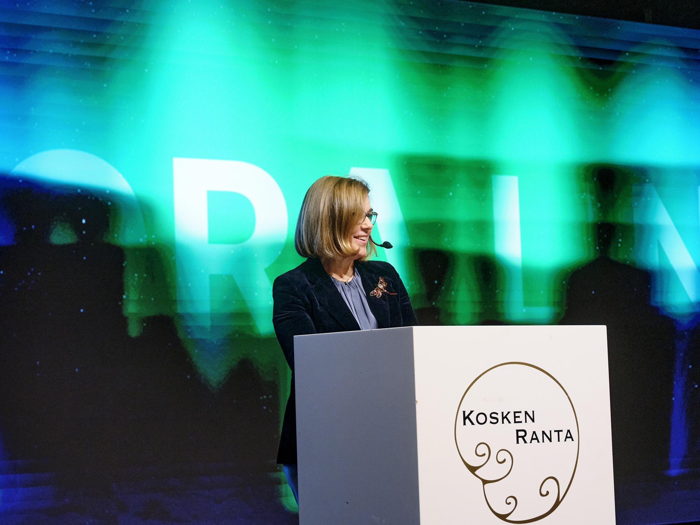 Aurora Line_Paloma Abu Garrote.jpg